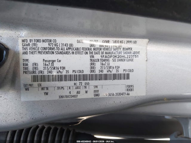 Ford FOCUS SE 2017 1FADP3K20HL223751 Image 9