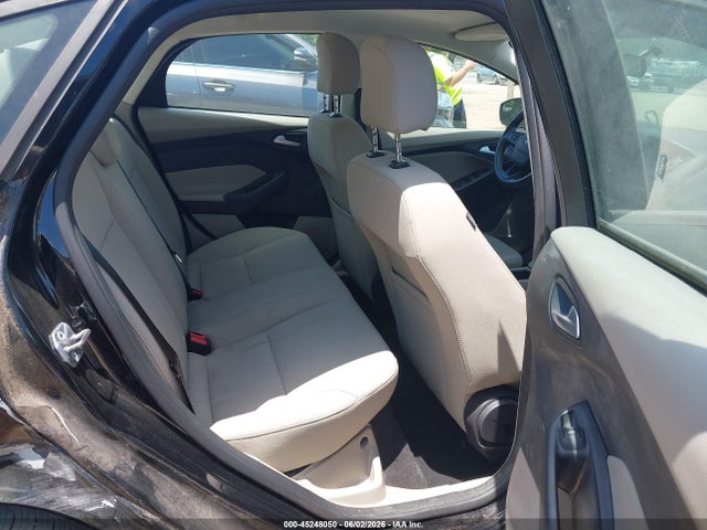 Продажа на аукционе авто 2017 Ford Focus Se, vin: 1FADP3F26HL305896, номер лота: 45248050
