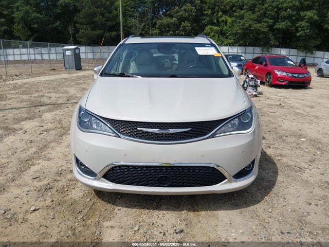 Продаж на аукціоні авто 2017 Chrysler Pacifica Limited, vin: 2C4RC1GG5HR553798, номер лоту: 45248051