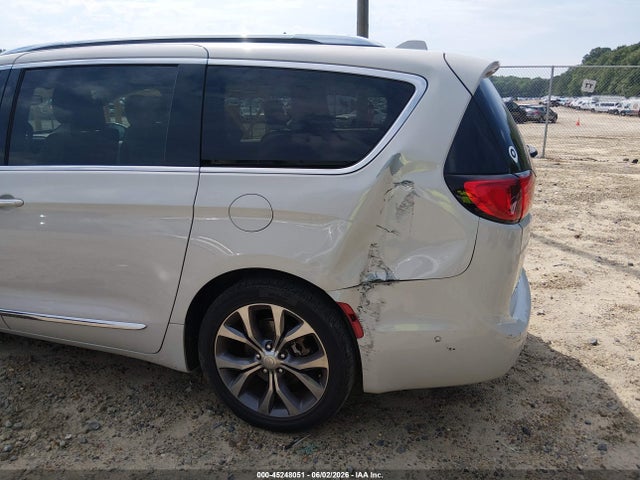 45248051 :رقم المزاد ، 2C4RC1GG5HR553798 vin ، 2017 Chrysler Pacifica Limited مزاد بيع