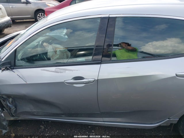 45248064 :رقم المزاد ، SHHFK7H40MU212682 vin ، 2021 Honda Civic Sport مزاد بيع