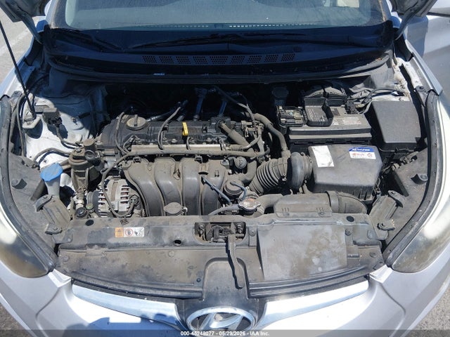 Продаж на аукціоні авто 2015 Hyundai Elantra Se, vin: KMHDH4AE2FU240207, номер лоту: 45248077