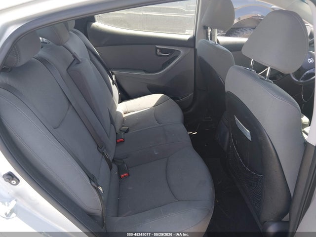 Продаж на аукціоні авто 2015 Hyundai Elantra Se, vin: KMHDH4AE2FU240207, номер лоту: 45248077