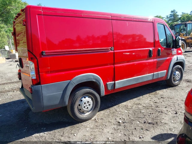 45248083 :رقم المزاد ، 3C6TRVAG7HE522565 vin ، 2017 Ram Promaster 1500 Low Roof 136 Wb مزاد بيع