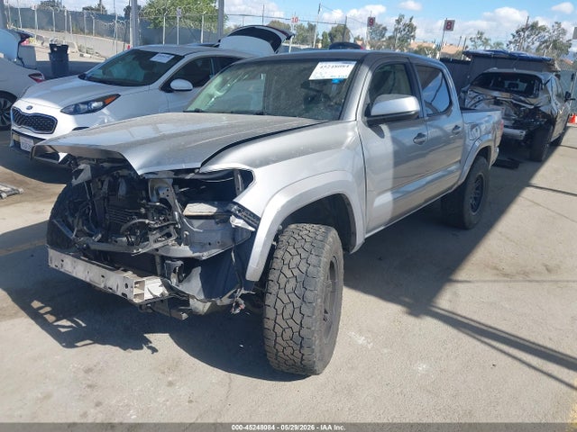 2017 Toyota Tacoma Sr5 V6 მანქანა იყიდება აუქციონზე, vin: 3TMCZ5AN2HM077276, აუქციონის ნომერი: 45248084