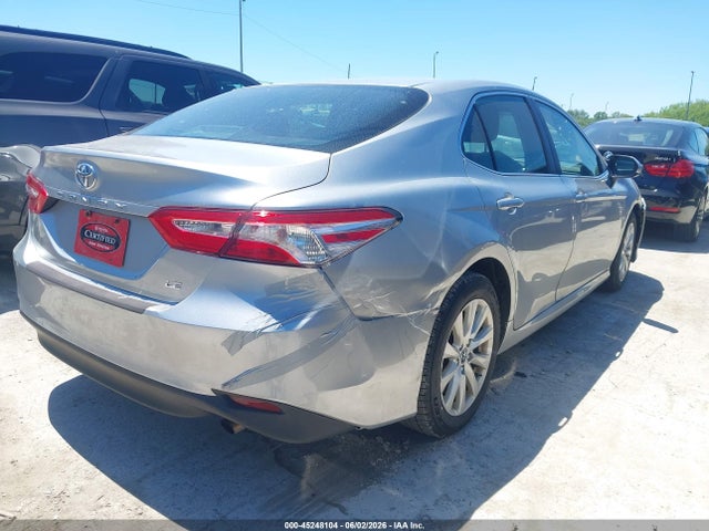 2018 Toyota Camry Le მანქანა იყიდება აუქციონზე, vin: 4T1B11HK9JU634530, აუქციონის ნომერი: 45248104
