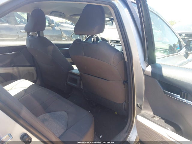 2018 Toyota Camry Le მანქანა იყიდება აუქციონზე, vin: 4T1B11HK9JU634530, აუქციონის ნომერი: 45248104