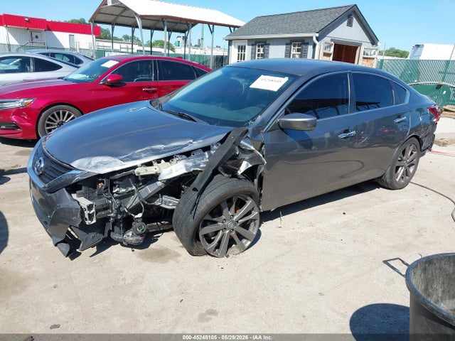 2018 Nissan Altima 2.5 Sr მანქანა იყიდება აუქციონზე, vin: 1N4AL3AP6JC282871, აუქციონის ნომერი: 45248105