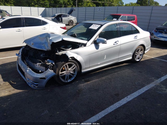 45248117 :رقم المزاد ، WDDGF8BB7CA654380 vin ، 2012 Mercedes-benz C 300 Sport 4matic مزاد بيع