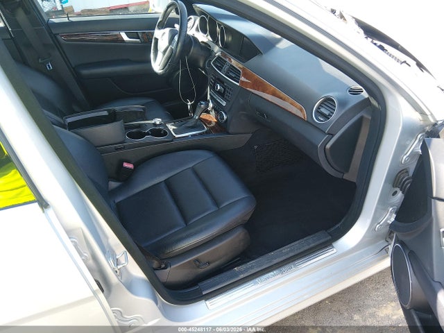 45248117 :رقم المزاد ، WDDGF8BB7CA654380 vin ، 2012 Mercedes-benz C 300 Sport 4matic مزاد بيع