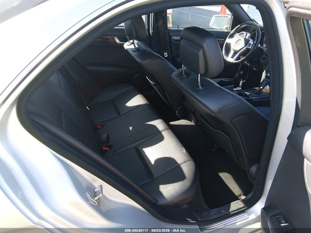 2012 Mercedes-benz C 300 Sport 4matic მანქანა იყიდება აუქციონზე, vin: WDDGF8BB7CA654380, აუქციონის ნომერი: 45248117