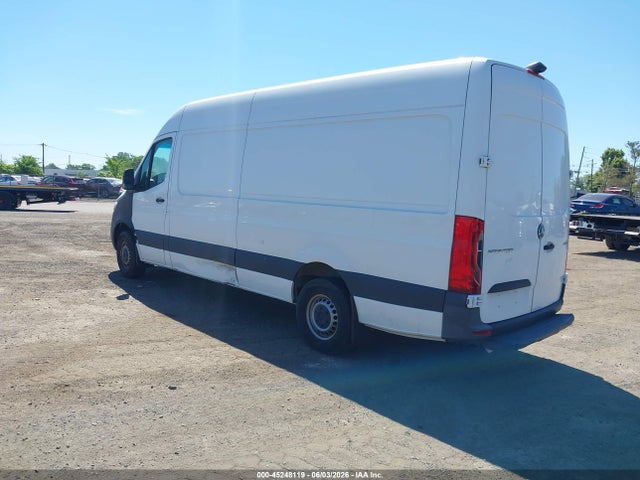 45248119 :رقم المزاد ، W1W40CHY3MT052731 vin ، 2021 Mercedes-benz Sprinter 2500 High Roof I4 مزاد بيع