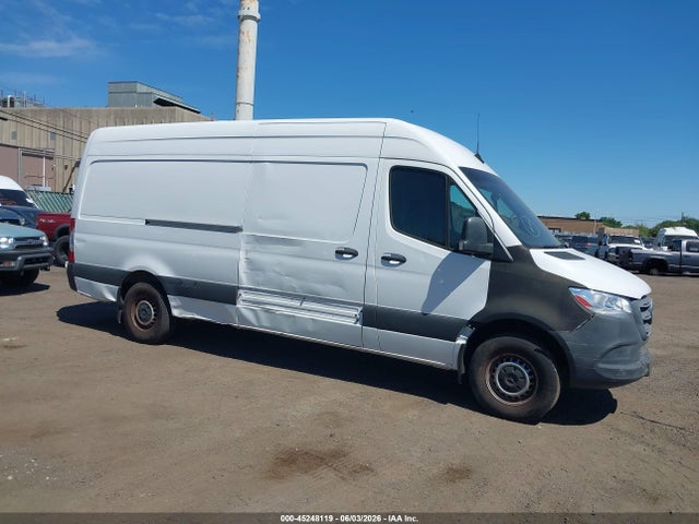45248119 :رقم المزاد ، W1W40CHY3MT052731 vin ، 2021 Mercedes-benz Sprinter 2500 High Roof I4 مزاد بيع