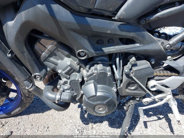Yamaha Fz09 C 2014 JYARN33Y6EA000884 Image 9