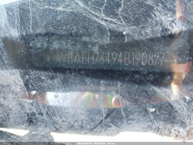 2004 Bmw 645ci მანქანა იყიდება აუქციონზე, vin: WBAEH73494B190877, აუქციონის ნომერი: 45248129