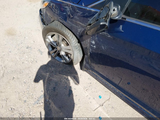 5NPE34AFXJH622780 Hyundai SONATA SEL