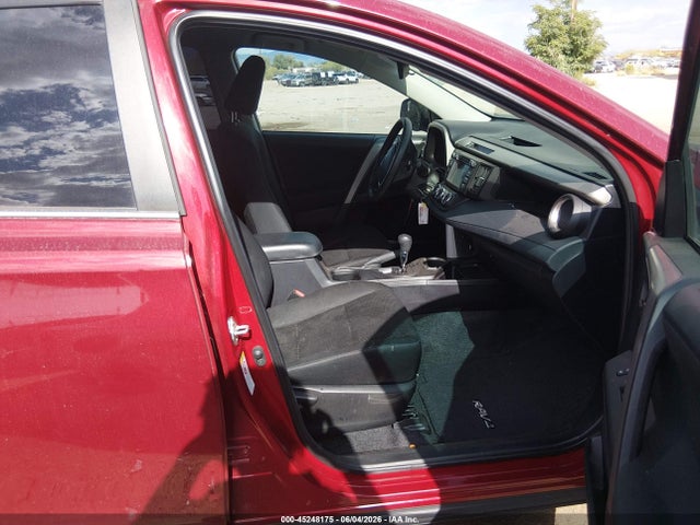 Toyota RAV4 LE 2018 2T3ZFREV4JW482872 Image 5