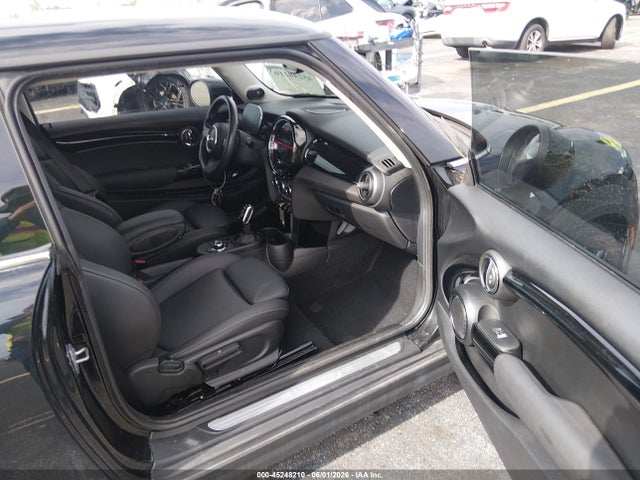 Mini Se Hardtop Cooper 2024 WMW13DJ0XR2V85377 Image 5