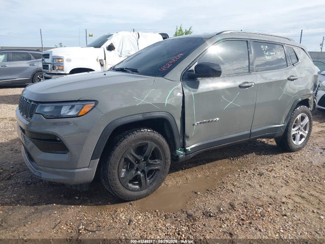 45248217 :رقم المزاد ، 3C4NJDBN7RT596243 vin ، 2024 Jeep Compass Latitude 4x4 مزاد بيع