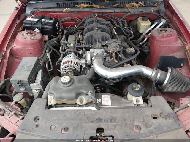45248282 :رقم المزاد ، 1ZVHT80N085196974 vin ، 2008 Ford Mustang V6 Deluxe مزاد بيع