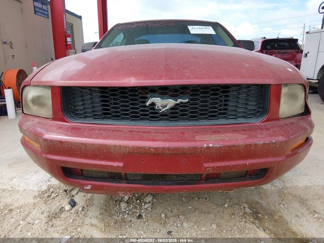 45248282 :رقم المزاد ، 1ZVHT80N085196974 vin ، 2008 Ford Mustang V6 Deluxe مزاد بيع