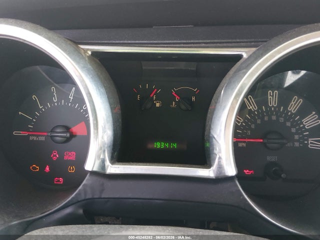 45248282 :رقم المزاد ، 1ZVHT80N085196974 vin ، 2008 Ford Mustang V6 Deluxe مزاد بيع