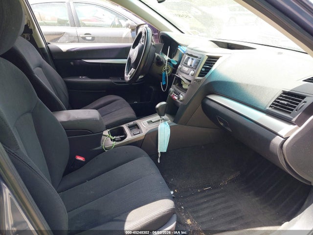 Продажа на аукционе авто 2013 Subaru Outback 2.5i Premium, vin: 4S4BRBCC7D3277180, номер лота: 45248302