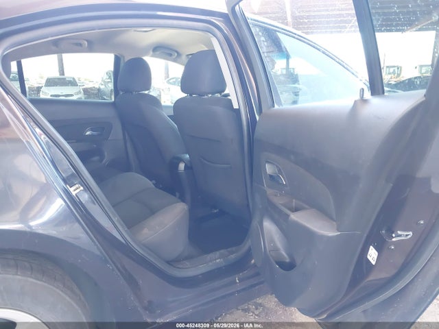 45248309 :رقم المزاد ، 1G1PE5SB6G7141435 vin ، 2016 Chevrolet Cruze Limited 1lt Auto مزاد بيع