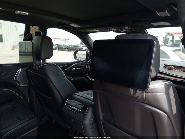 Продажа на аукционе авто 2022 Cadillac Escalade 4wd Sport Platinum, vin: 1GYS4GKL2NR359036, номер лота: 45248344
