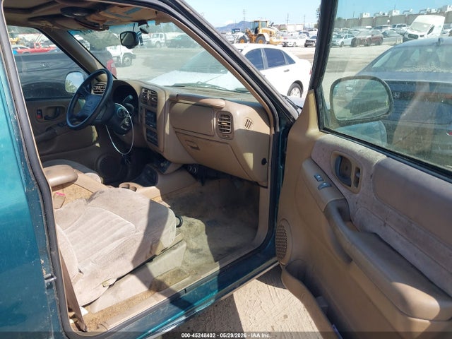 Aukcja sprzedaży 1998 Chevrolet Blazer Ls Cmi, vin: 1GNCS13W5W2150610, numer aukcji: 45248402