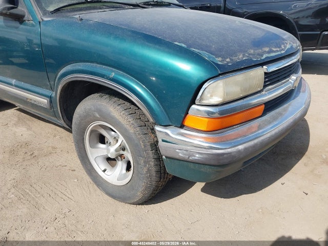 Aukcja sprzedaży 1998 Chevrolet Blazer Ls Cmi, vin: 1GNCS13W5W2150610, numer aukcji: 45248402