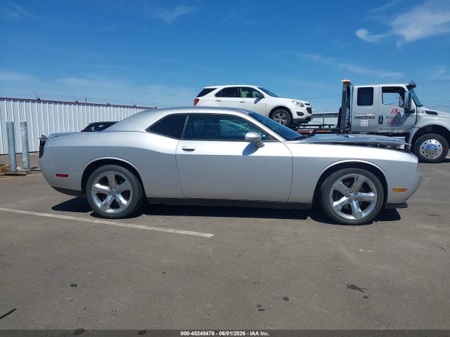 45248478 :رقم المزاد ، 2C3CDYAG3CH131133 vin ، 2012 Dodge Challenger Sxt مزاد بيع