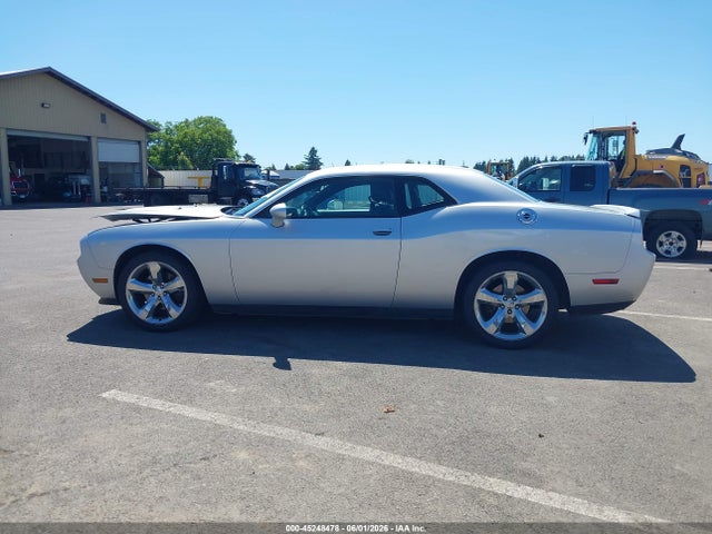 45248478 :رقم المزاد ، 2C3CDYAG3CH131133 vin ، 2012 Dodge Challenger Sxt مزاد بيع