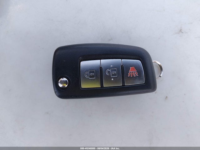 Nissan ROGUE S 2017 KNMAT2MV4HP552231 Image 11