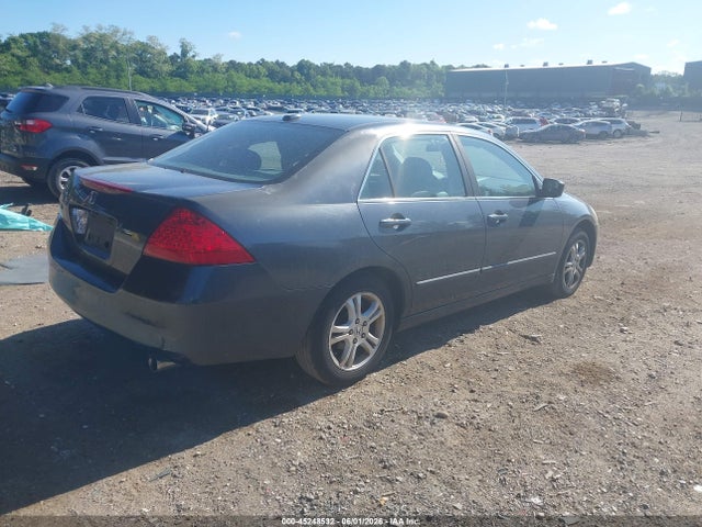 2007 Honda Accord 2.4 Ex მანქანა იყიდება აუქციონზე, vin: 1HGCM56817A151303, აუქციონის ნომერი: 45248532