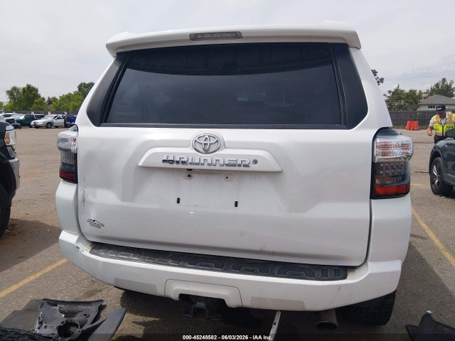 Toyota 4RUNNER SR5 2017 JTEBU5JR2H5464845 Image 17