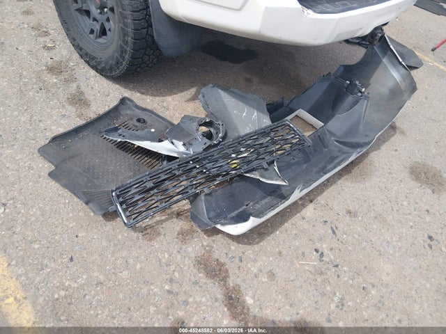 Toyota 4RUNNER SR5 2017 JTEBU5JR2H5464845 Image 12