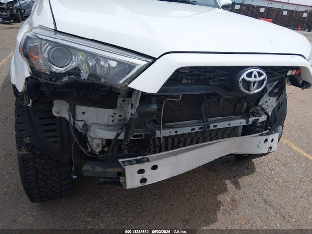 Toyota 4RUNNER SR5 2017 JTEBU5JR2H5464845 Image 19
