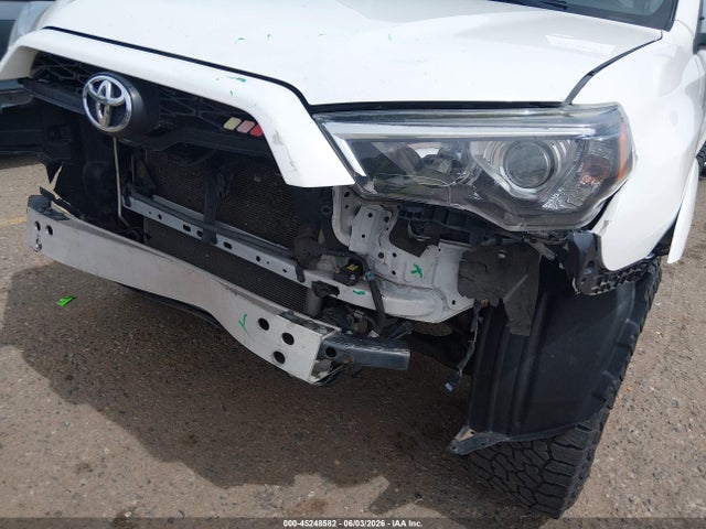 Toyota 4RUNNER SR5 2017 JTEBU5JR2H5464845 Image 20