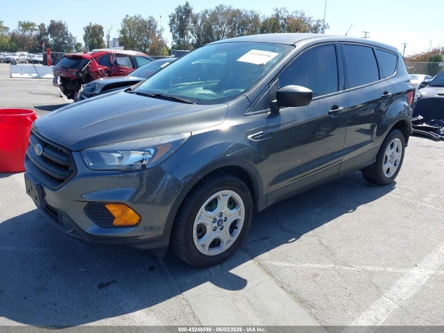 Ford ESCAPE S 2019 1FMCU0F70KUB61705 Image 2