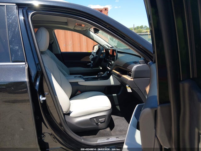 Продажа на аукционе авто 2026 Toyota Grand Highlander Hybrid Limited, vin: 5TDACAB5XTS072805, номер лота: 45248614