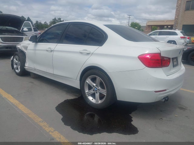 2012 Bmw 328i მანქანა იყიდება აუქციონზე, vin: WBA3C1C56CF433550, აუქციონის ნომერი: 45248627