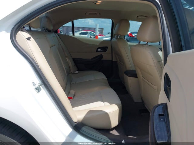 Продаж на аукціоні авто 2015 Chevrolet Malibu 1lt, vin: 1G11C5SL1FF279652, номер лоту: 45248662