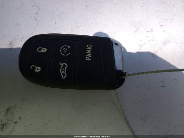Продаж на аукціоні авто 2022 Dodge Challenger Sxt, vin: 2C3CDZAG6NH260315, номер лоту: 45248691