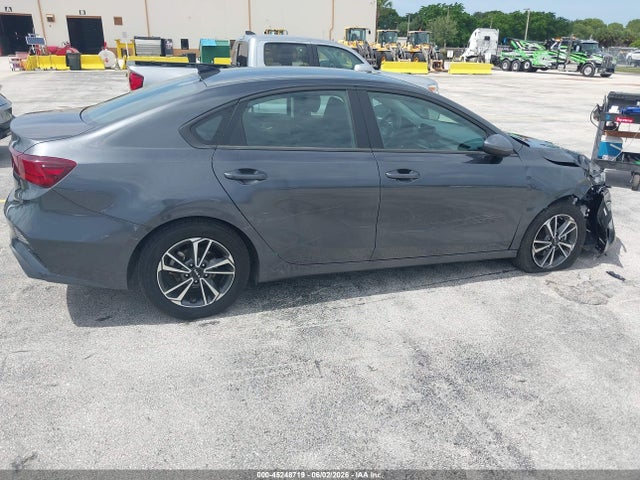 45248719 :رقم المزاد ، 3KPF24AD0RE785587 vin ، 2024 Kia Forte Lxs مزاد بيع
