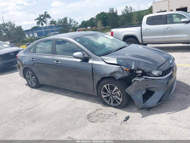 45248719 :رقم المزاد ، 3KPF24AD0RE785587 vin ، 2024 Kia Forte Lxs مزاد بيع