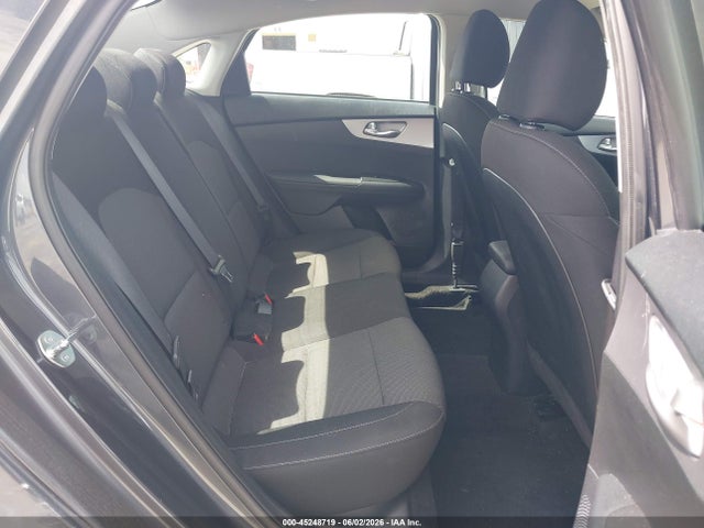45248719 :رقم المزاد ، 3KPF24AD0RE785587 vin ، 2024 Kia Forte Lxs مزاد بيع