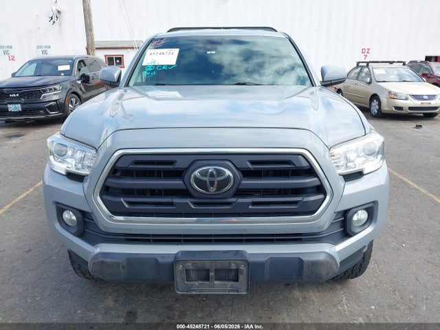 5TFRZ5CN8KX085827 Toyota Tacoma Sr5 V6