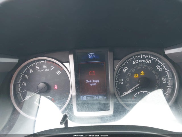 5TFRZ5CN8KX085827 Toyota Tacoma Sr5 V6