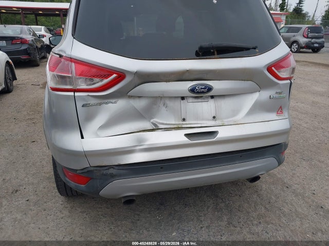 1FMCU0GX5EUA83974 Ford ESCAPE SE